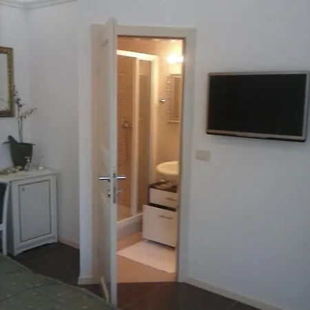 Guest House Sterk Πανσιόν 3*