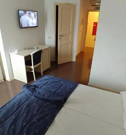 Πανσιόν Guest House Sterk